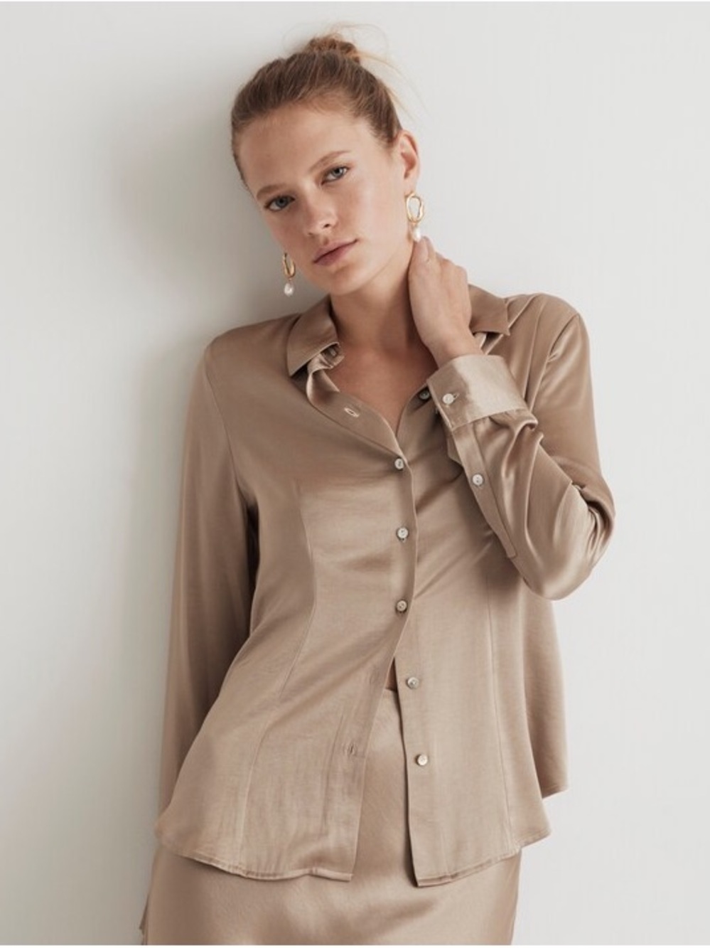 Madewell Darted Button Up Satin Top - Picture 1 of 10
